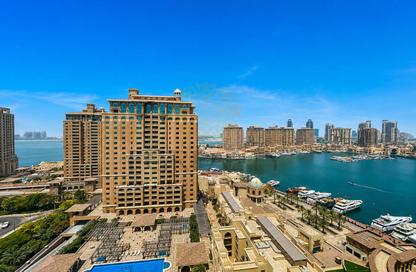 Apartment - 1 Bedroom - 2 Bathrooms for sale in West Porto Drive - Porto Arabia - The Pearl Island - Doha