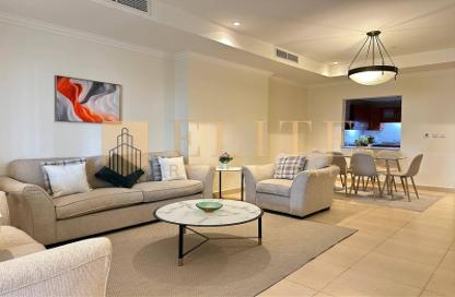 Apartment - 1 Bedroom - 2 Bathrooms for rent in East Porto Drive - Porto Arabia - The Pearl Island - Doha