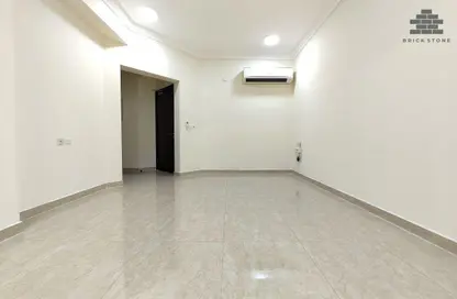 Apartment - 2 Bedrooms - 2 Bathrooms for rent in Somerset Al Mansoura - Al Mansoura - Doha