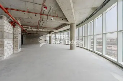 محل تجاري - استوديو للايجار في ذا كوميرشال أفينوو - أم السنيم - الدوحة