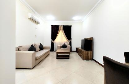 Apartment - 1 - 1 for rent in Umm Ghwailina Comm - Umm Ghuwalina - Umm Ghuwailina - Doha