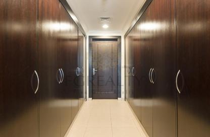 Apartment - 1 - 2 for sale in West Porto Drive - Porto Arabia - The Pearl Island - Doha