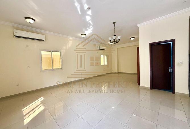 1016996 - Property Main Image