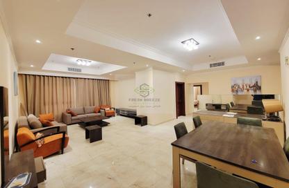 Apartment - 3 Bedrooms - 3 Bathrooms for rent in Anas Street - Fereej Bin Mahmoud North - Fereej Bin Mahmoud - Doha