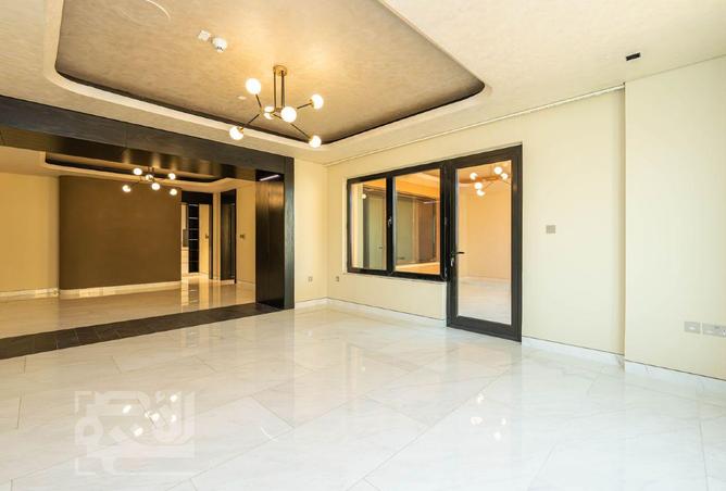 1021081 - Property Image 3