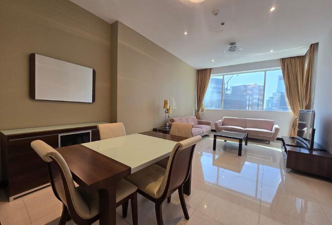 1006383 - Property Image 3