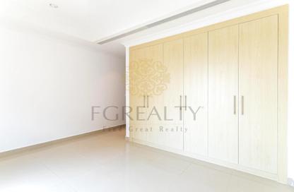 Apartment - 1 Bedroom - 2 Bathrooms for sale in West Porto Drive - Porto Arabia - The Pearl Island - Doha