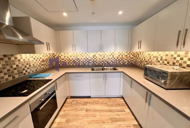 52316856 - Property Image 3