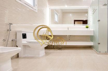 Villa - 7+ Bedrooms - 7+ Bathrooms for sale in Al Luqta - Al Luqta - Doha