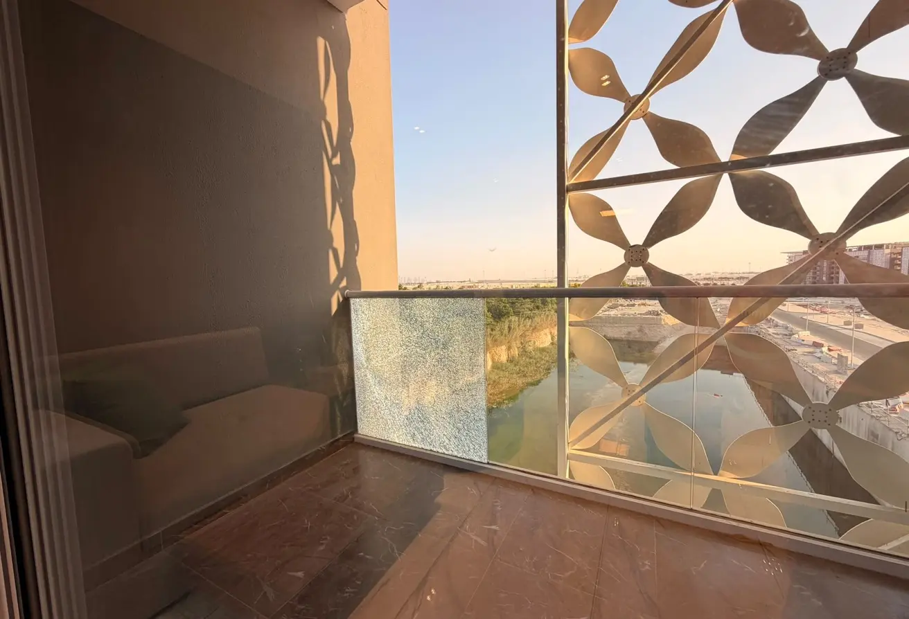 60948335 - Property Main Image