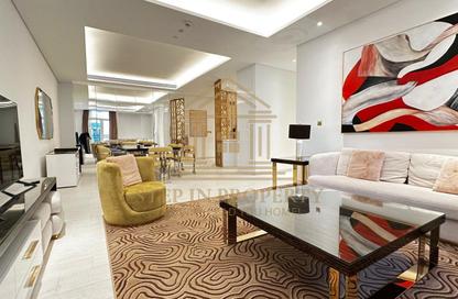 Apartment - 2 Bedrooms - 4 Bathrooms for rent in Floresta Gardens - Floresta Gardens - The Pearl Island - Doha Apartment - 2 Bedrooms - 4 Bathrooms for rent in Floresta Gardens - Floresta Gardens - The Pearl Island - Doha
