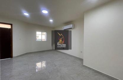 مجمع سكني - 6 غرف نوم - 6 حمامات للايجار في شارع  بو هامو - أبو هامور - الدوحة