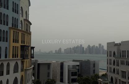 Apartment - Studio - 1 Bathroom for sale in La Plage South - La Plage - The Pearl Island - Doha Apartment - Studio - 1 Bathroom for sale in La Plage South - La Plage - The Pearl Island - Doha