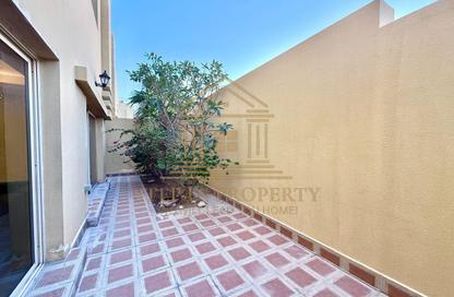 Compound - 5 Bedrooms - 7 Bathrooms for rent in Al Messila - Al Messila - Doha