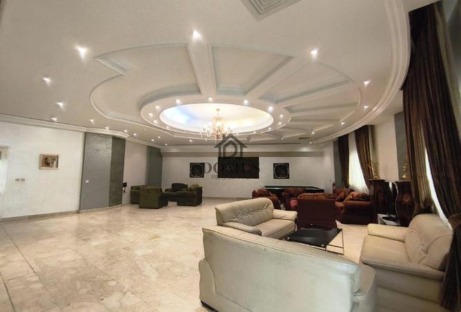 1032052 - Property Image 2