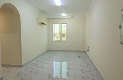 Apartment - 3 Bedrooms - 2 Bathrooms for rent in Old Airport Road - Old Airport Road - Doha