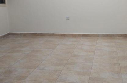 Apartment - 2 - 2 for sale in Al Mansoura - Al Mansoura - Doha