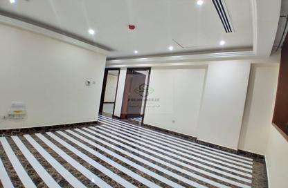 Apartment - 2 Bedrooms - 2 Bathrooms for rent in Al Mansoura - Al Mansoura - Doha