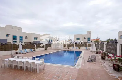 Compound - 3 Bedrooms - 3 Bathrooms for rent in Al Nasr Street - Al Nasr - Doha