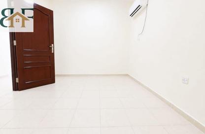 Apartment - 2 Bedrooms - 2 Bathrooms for rent in Somerset Al Mansoura - Al Mansoura - Doha
