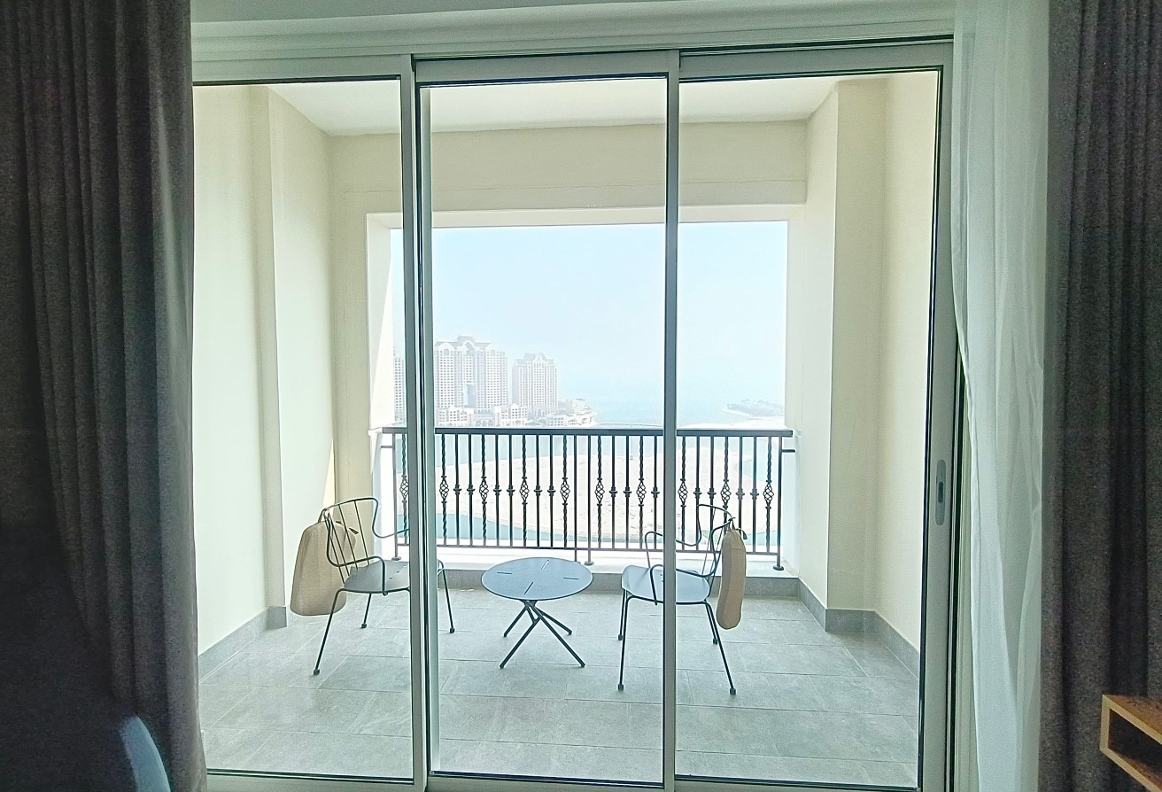 Luxury 1BHK + Maid | Furnished | Balcony | Bills thumbnail 10