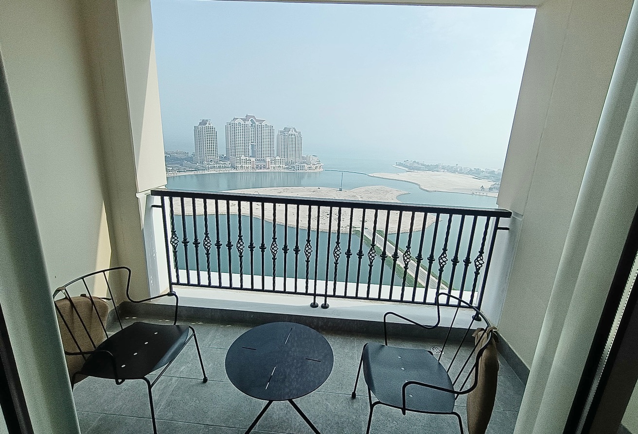 Luxury 1BHK + Maid | Furnished | Balcony | Bills thumbnail 7