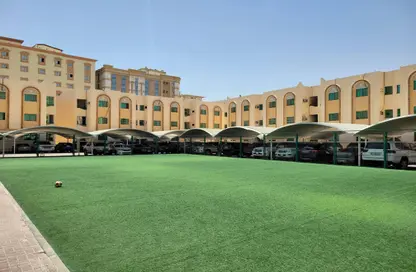 Apartment - 2 Bedrooms - 2 Bathrooms for rent in Simaisma Street - Umm Ghuwailina - Doha