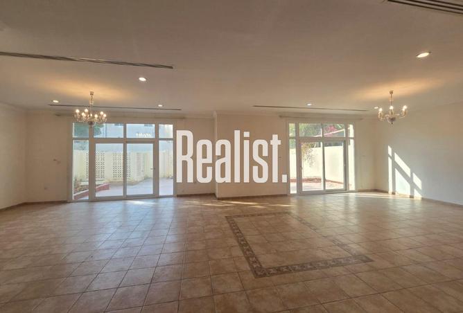 53282304 - Property Image 2