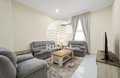 Apartment - 2 Bedrooms - 2 Bathrooms for rent in Al Sadd Road - Al Sadd - Doha