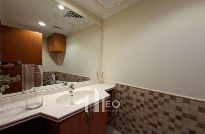 Apartment - 2 Bedrooms - 3 Bathrooms for rent in East Porto Drive - Porto Arabia - The Pearl Island - Doha