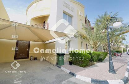 مجمع سكني - 4 غرف نوم - 5 حمامات للايجار في شارع الوعب - الوعب - الدوحة