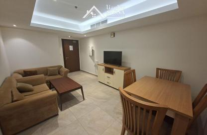 Apartment - 2 Bedrooms - 1 Bathroom for rent in Al Sadd Road - Al Sadd - Doha Apartment - 2 Bedrooms - 1 Bathroom for rent in Al Sadd Road - Al Sadd - Doha