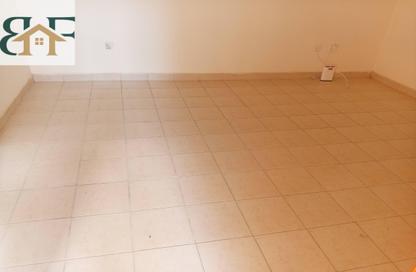 Apartment - 2 Bedrooms - 2 Bathrooms for rent in Al Mansoura - Doha