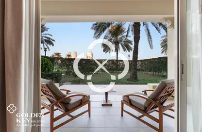 Villa - 3 Bedrooms - 4 Bathrooms for rent in Viva West - Viva Bahriyah - The Pearl Island - Doha