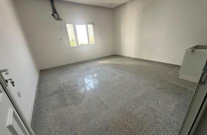 Apartment - Studio - 1 for rent in Al Sadd Road - Al Sadd - Doha