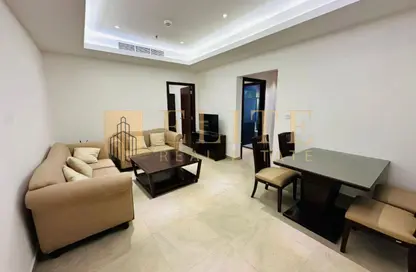 Apartment - 2 Bedrooms - 2 Bathrooms for rent in Umm Ghuwailina 4 - Umm Ghuwailina - Doha