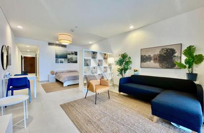 Apartment - Studio - 1 Bathroom for rent in Viva East - Viva Bahriyah - The Pearl Island - Doha
