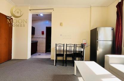 Apartment - 1 Bedroom - 1 Bathroom for rent in Umm Ghwailina Comm - Umm Ghuwalina - Umm Ghuwailina - Doha