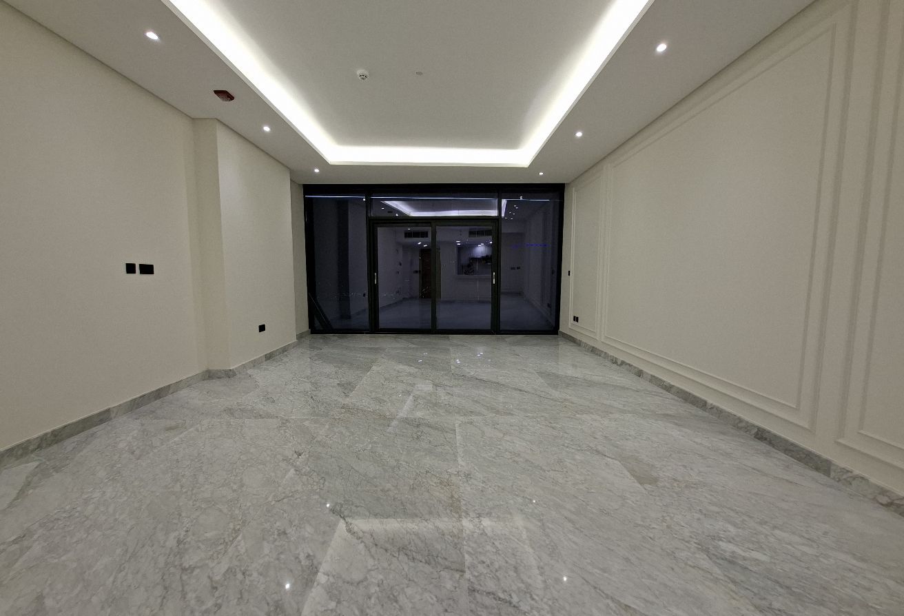 Brand New Luxury 2BR | Sea & City Views | 167 SQM thumbnail 4