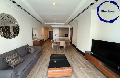 Apartment - 1 Bedroom - 2 Bathrooms for rent in Viva West - Viva Bahriyah - The Pearl Island - Doha