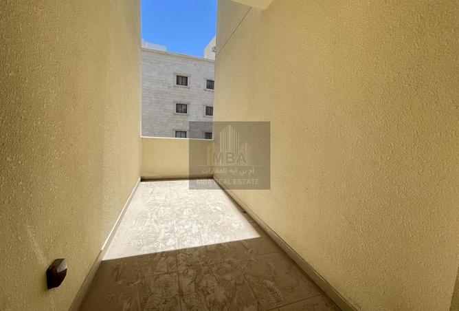 58307991 - Property Image 3
