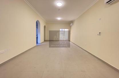 Apartment - 3 Bedrooms - 3 Bathrooms for rent in Anas Street - Fereej Bin Mahmoud North - Fereej Bin Mahmoud - Doha