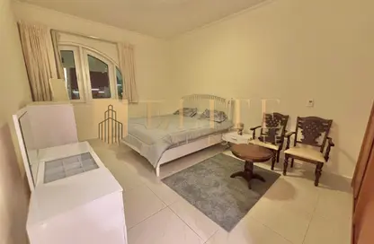 Apartment - 2 Bedrooms - 3 Bathrooms for rent in Tower 29 - Viva Bahriyah - The Pearl Island - Doha