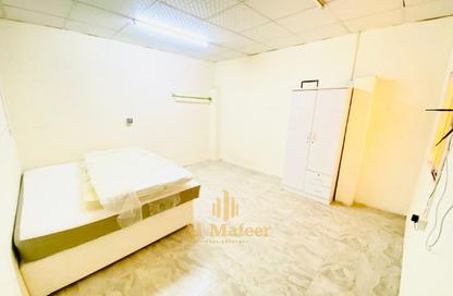 Apartment - 1 Bedroom - 1 Bathroom for rent in Umm Al Seneem Street - Ain Khaled - Doha