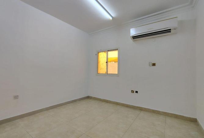 56168192 - Property Image 3
