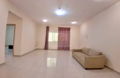 شقة - 2 غرف نوم - 2 حمامات للايجار في منتزه 7 - المنتزه - الدوحة