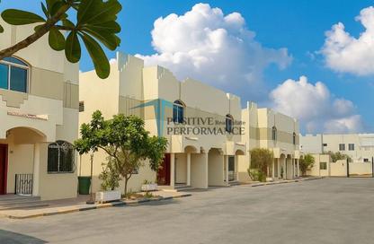 Villa - 4 Bedrooms - 4 Bathrooms for rent in Old Airport Road - Old Airport Road - Doha