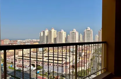 Apartment - 1 Bedroom - 2 Bathrooms for rent in East Porto Drive - Porto Arabia - The Pearl Island - Doha