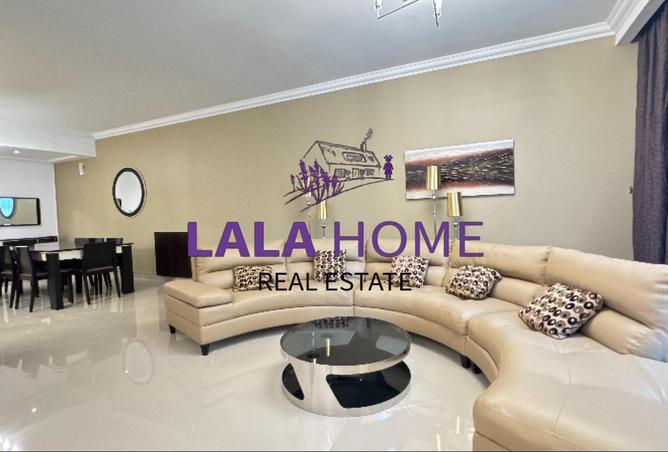 1004243 - Property Image 2