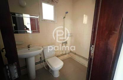 Labor Camp - Studio - 1 Bathroom for rent in Industrial Area 5 - Industrial Area - Industrial Area - Doha